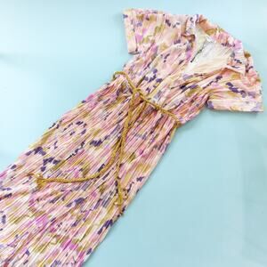 NEW Kathy Ireland Floral Pleated Skirt Short Sleeve Midi Dress Size Large